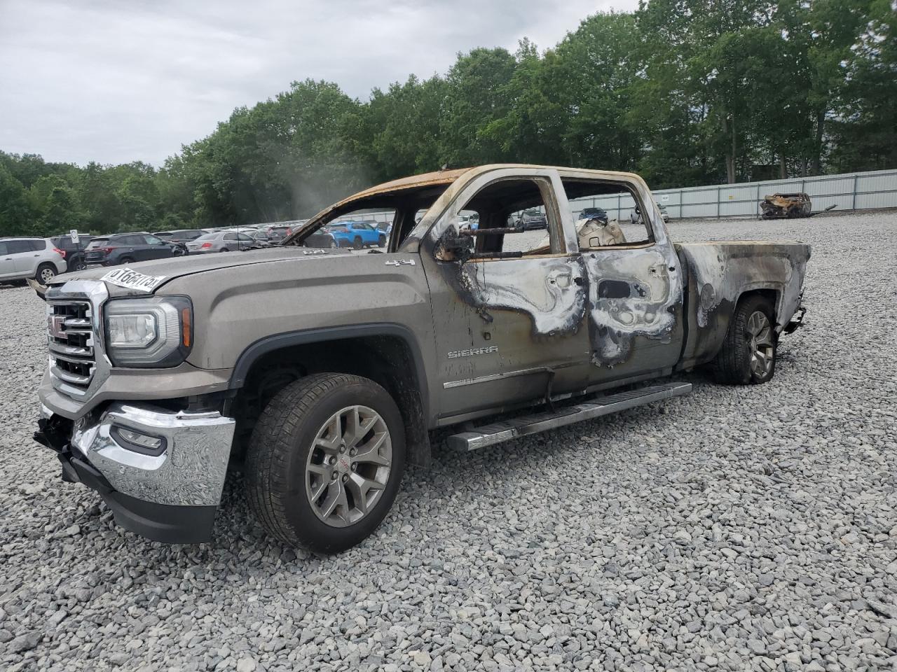 GMC SIERRA K1500 SLT