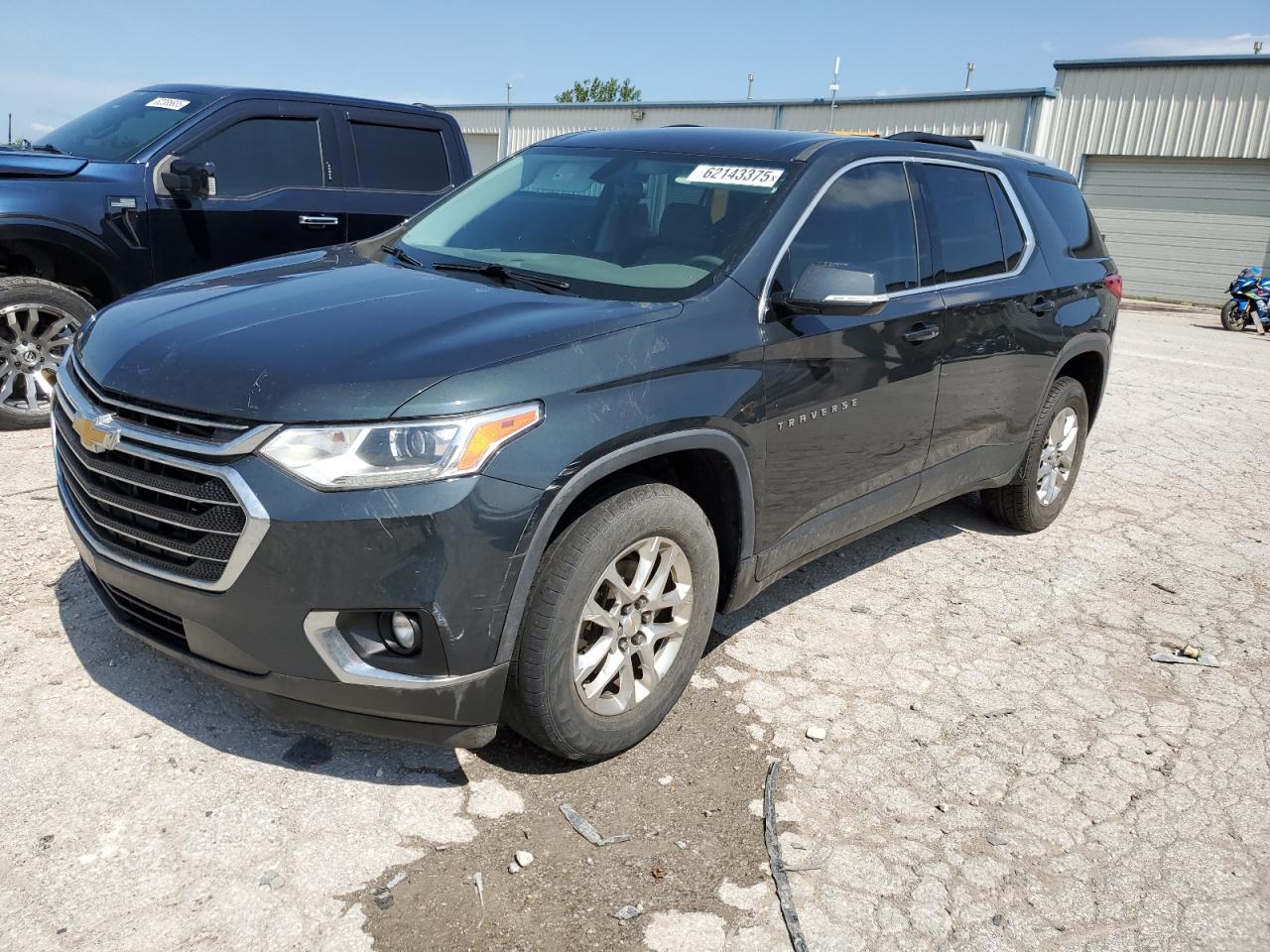 CHEVROLET TRAVERSE LT