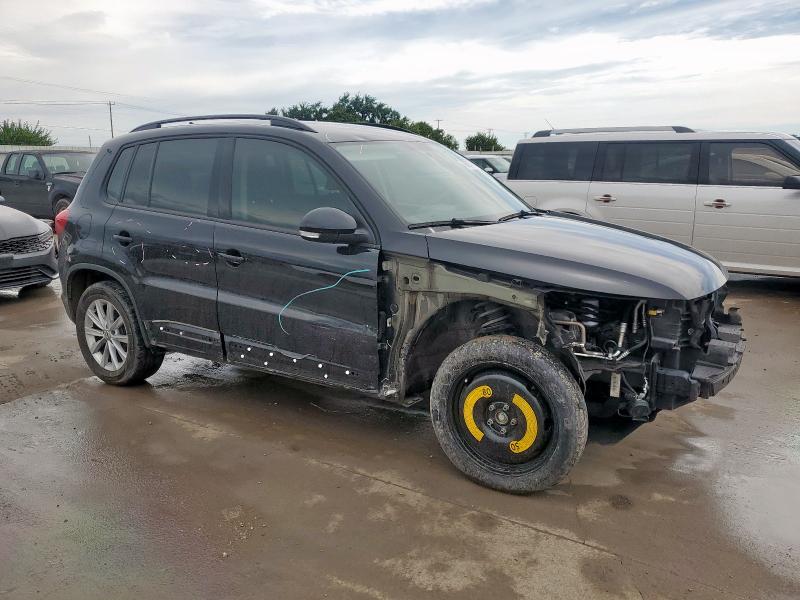 Vin: wvgav7ax4hk045724, lot: 60621715, volkswagen tiguan s 20174