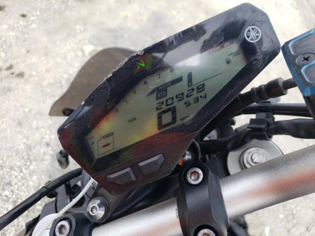 2014 YAMAHA FZ09 JYARN33E8EA003582