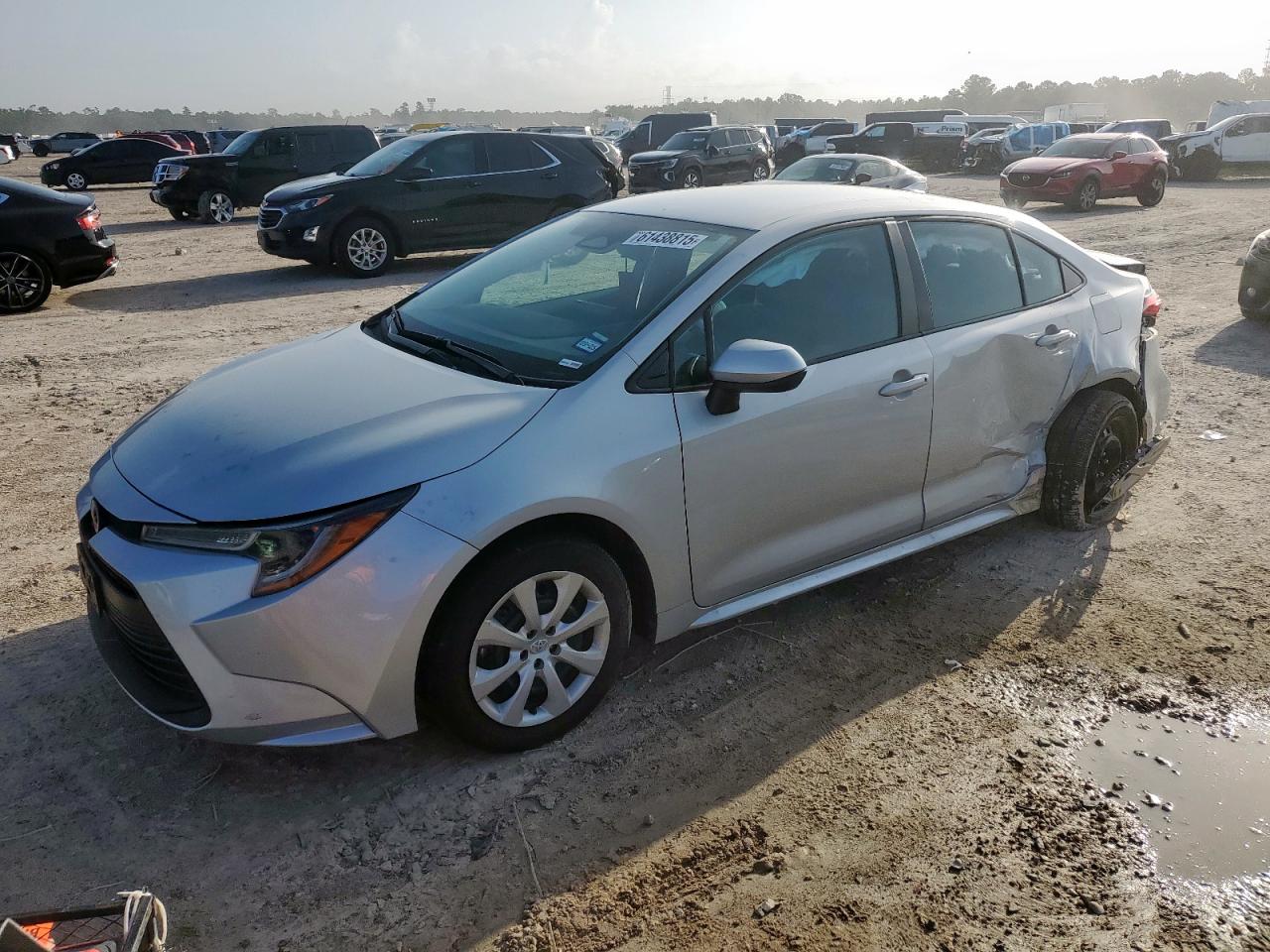 TOYOTA COROLLA LE