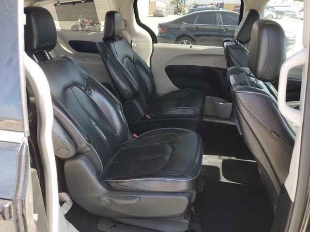 2018 CHRYSLER PACIFICA H 2C4RC1N74JR213650