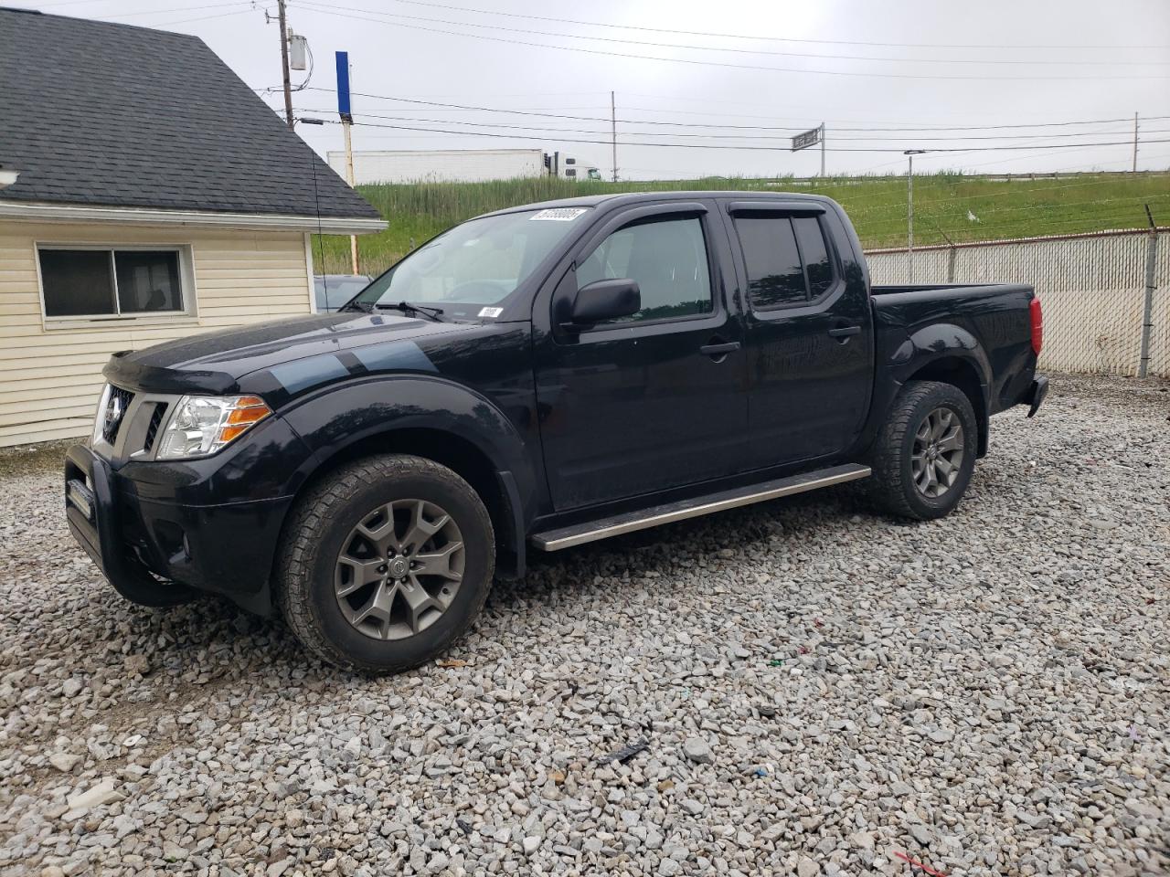 NISSAN FRONTIER S