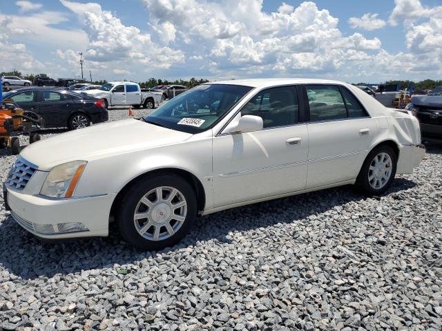 CADILLAC DTS