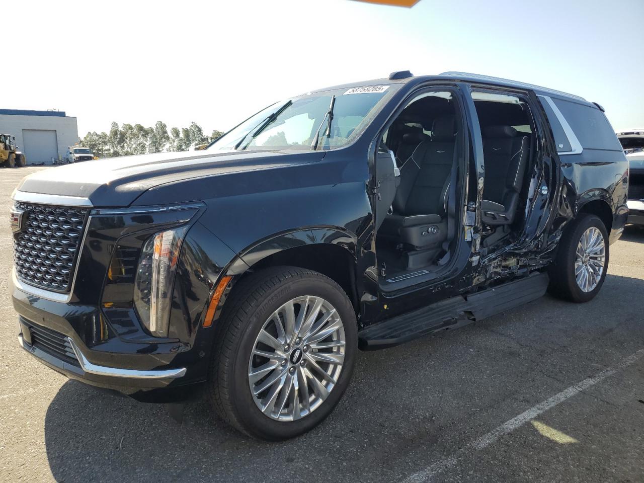 CADILLAC ESCALADE ESV PREMIUM LUXURY
