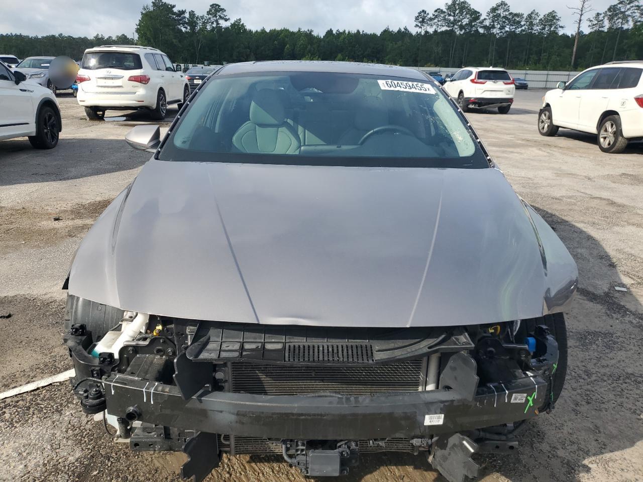 HYUNDAI ELANTRA LIMITED