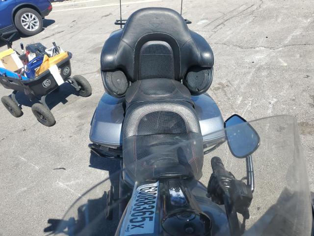 2019 HARLEY-DAVIDSON FLHTKSE 1HD1TEH32KB961258