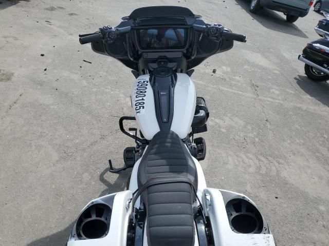 2024 HARLEY-DAVIDSON FLHX 1HD1KB719RB624596
