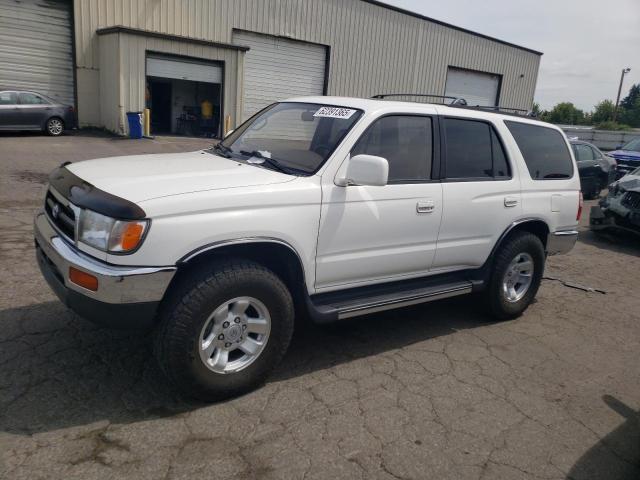 TOYOTA 4RUNNER SR