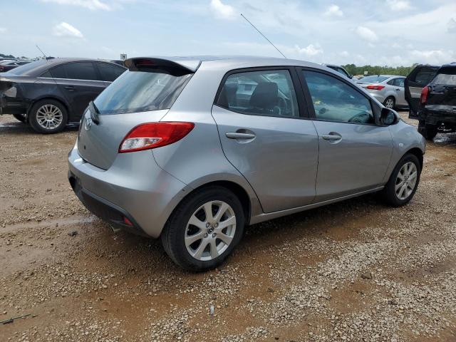 Vin: jm1de1ly2d0160042, lot: 60080405, mazda 2 20133