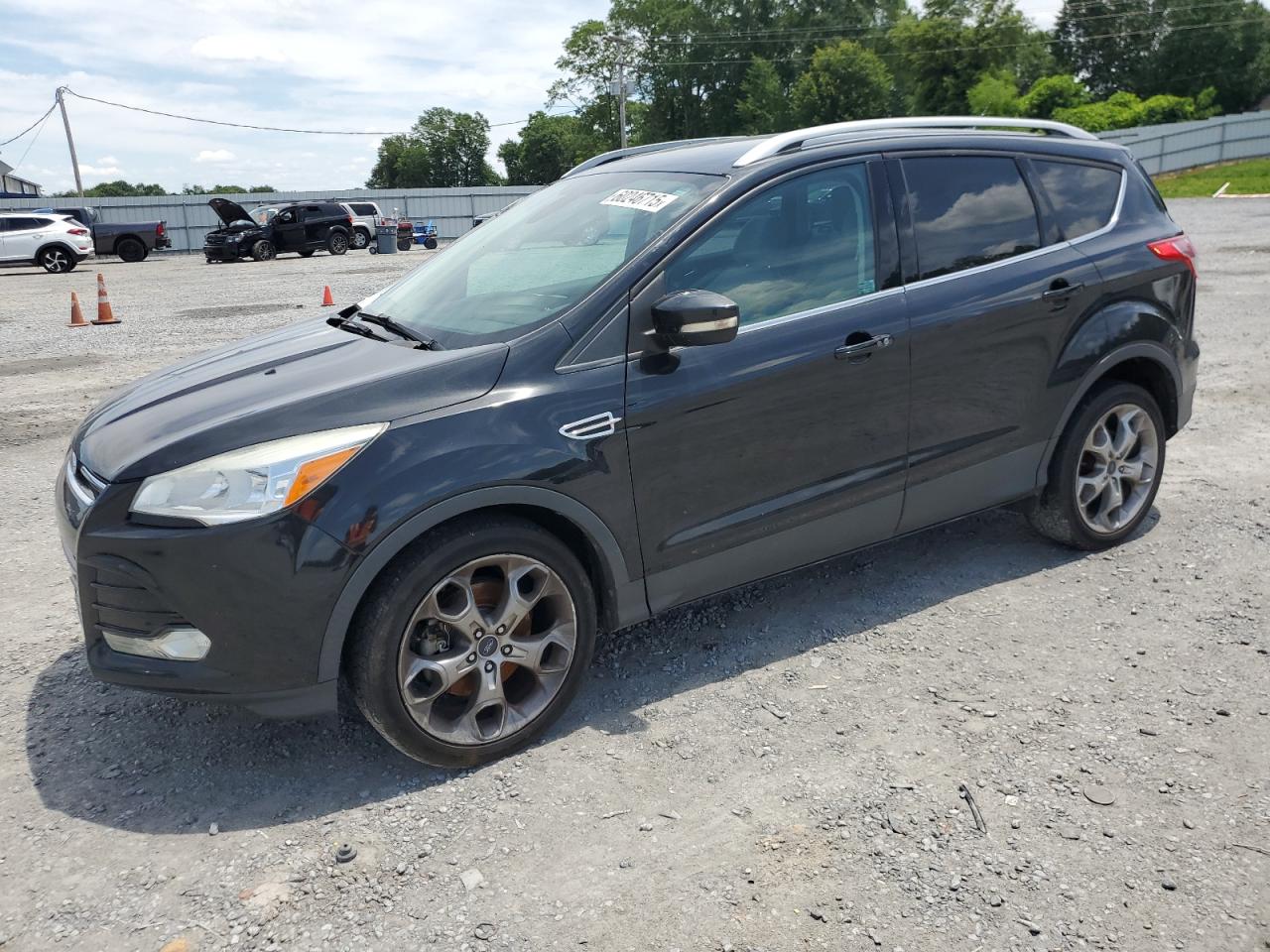 FORD ESCAPE TITANIUM