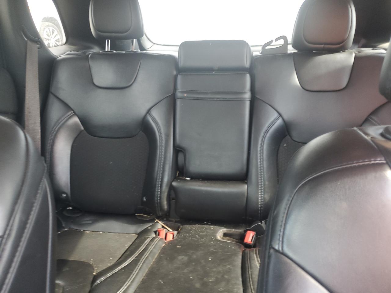 JEEP GRAND CHEROKEE LATITUDE PLUS