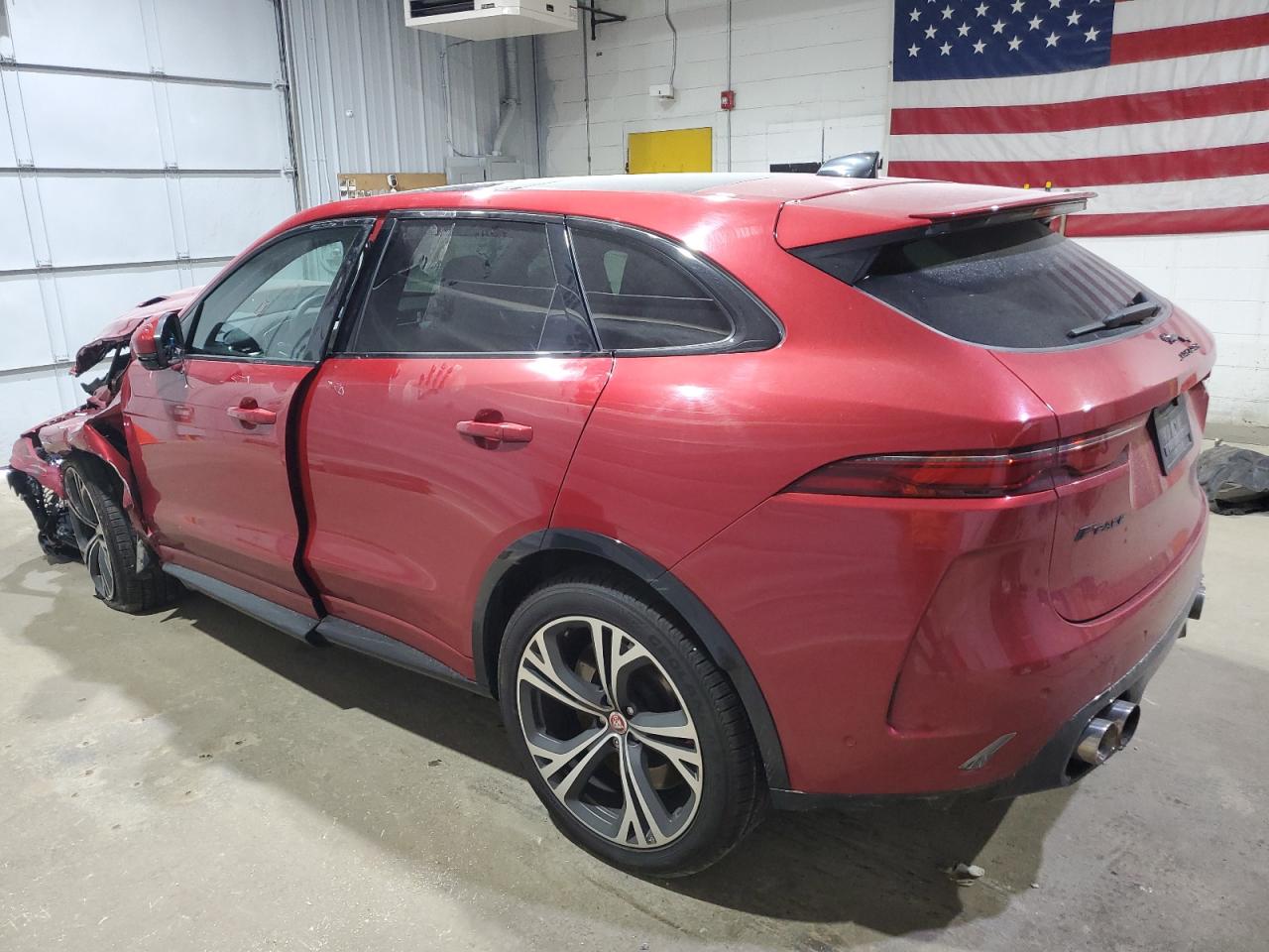 JAGUAR F-PACE SVR
