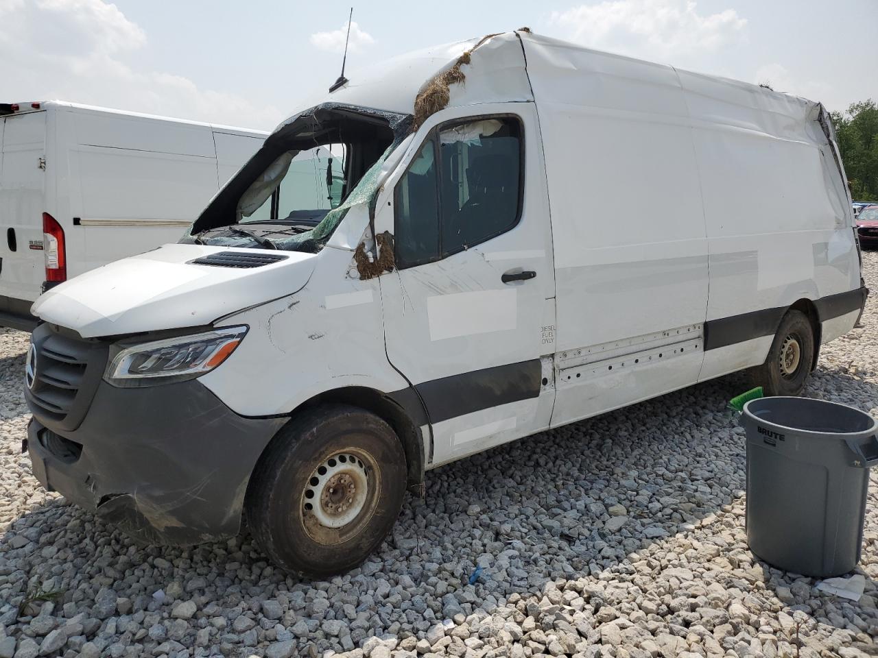 MERCEDES-BENZ SPRINTER 2500