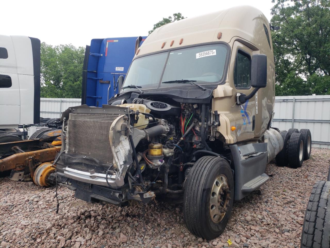 Lot #3279670917 2014 FREIGHTLINER CASCADIA 1