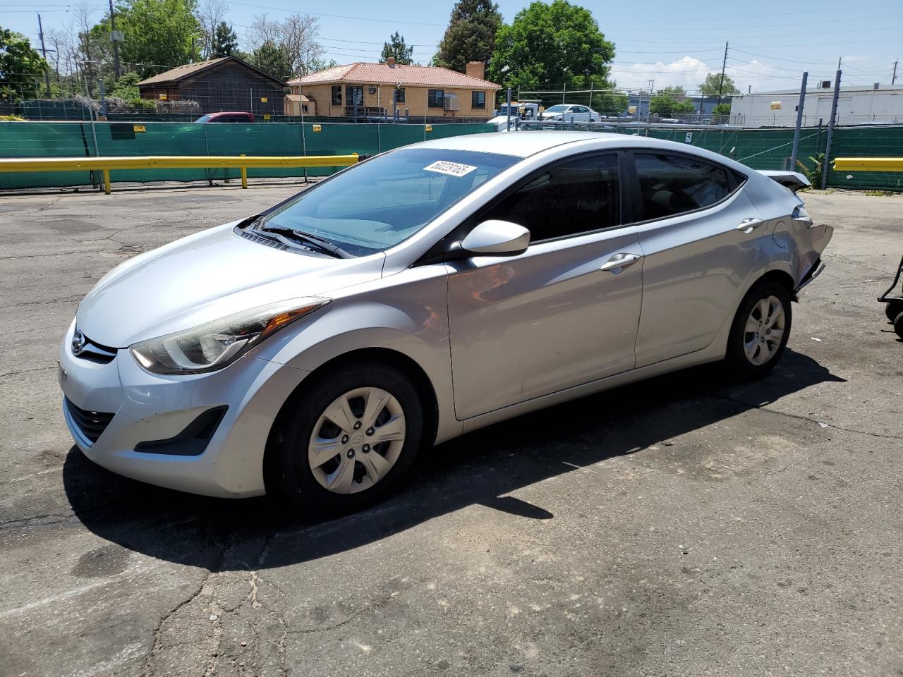 HYUNDAI ELANTRA SE