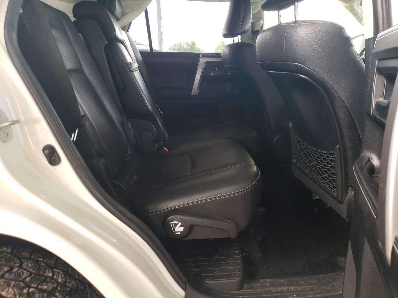 TOYOTA 4RUNNER SR5/SR5 PREMIUM