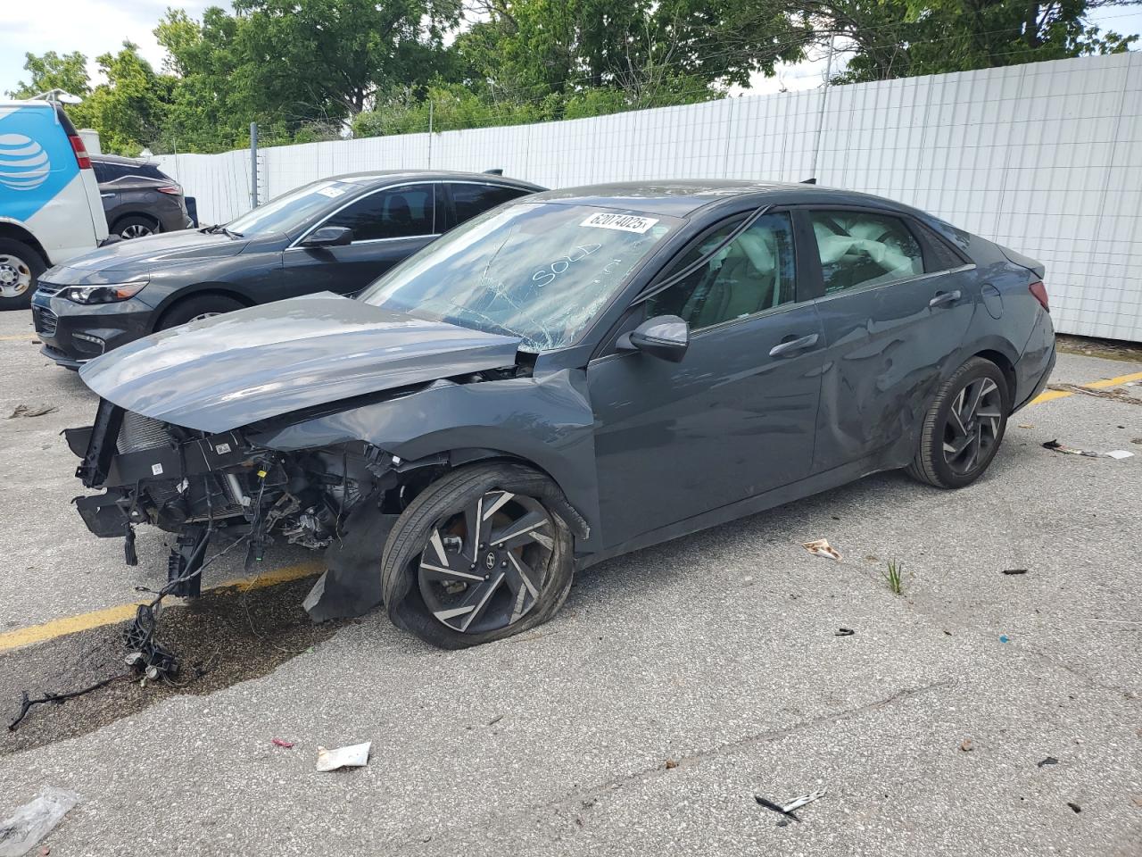 HYUNDAI ELANTRA LIMITED