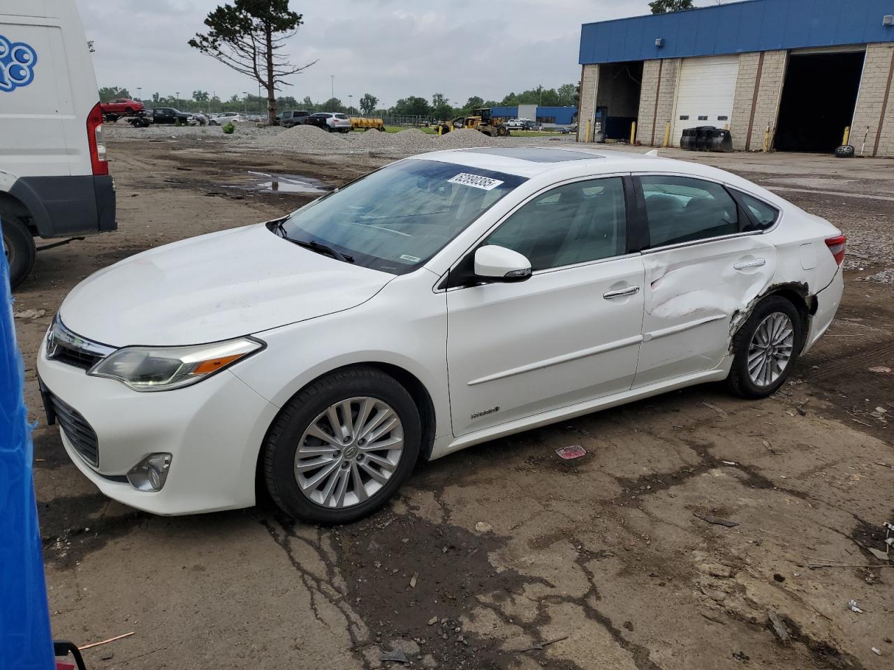 TOYOTA AVALON HYBRID