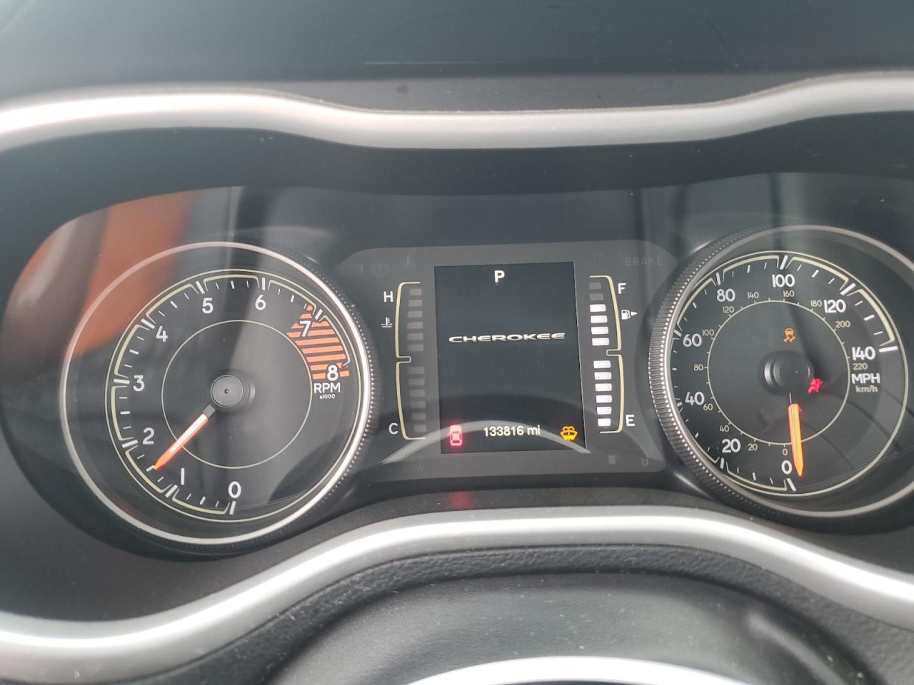 JEEP GRAND CHEROKEE LATITUDE PLUS