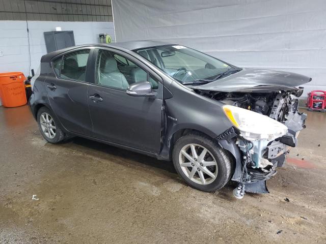 Vin: jtdkdtb3xd1528070, lot: 61024125, toyota prius 20134