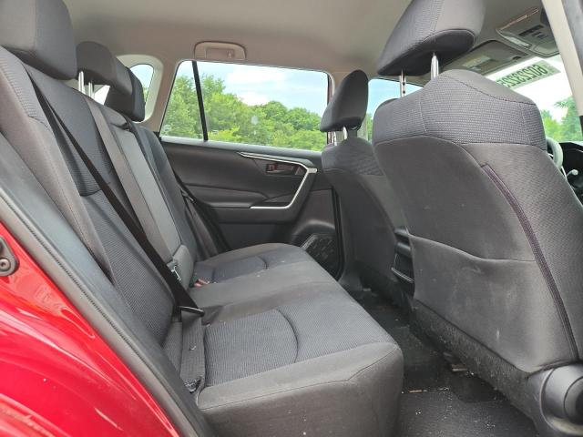 2019 TOYOTA RAV4 LE - JTMF1RFVXKJ022826