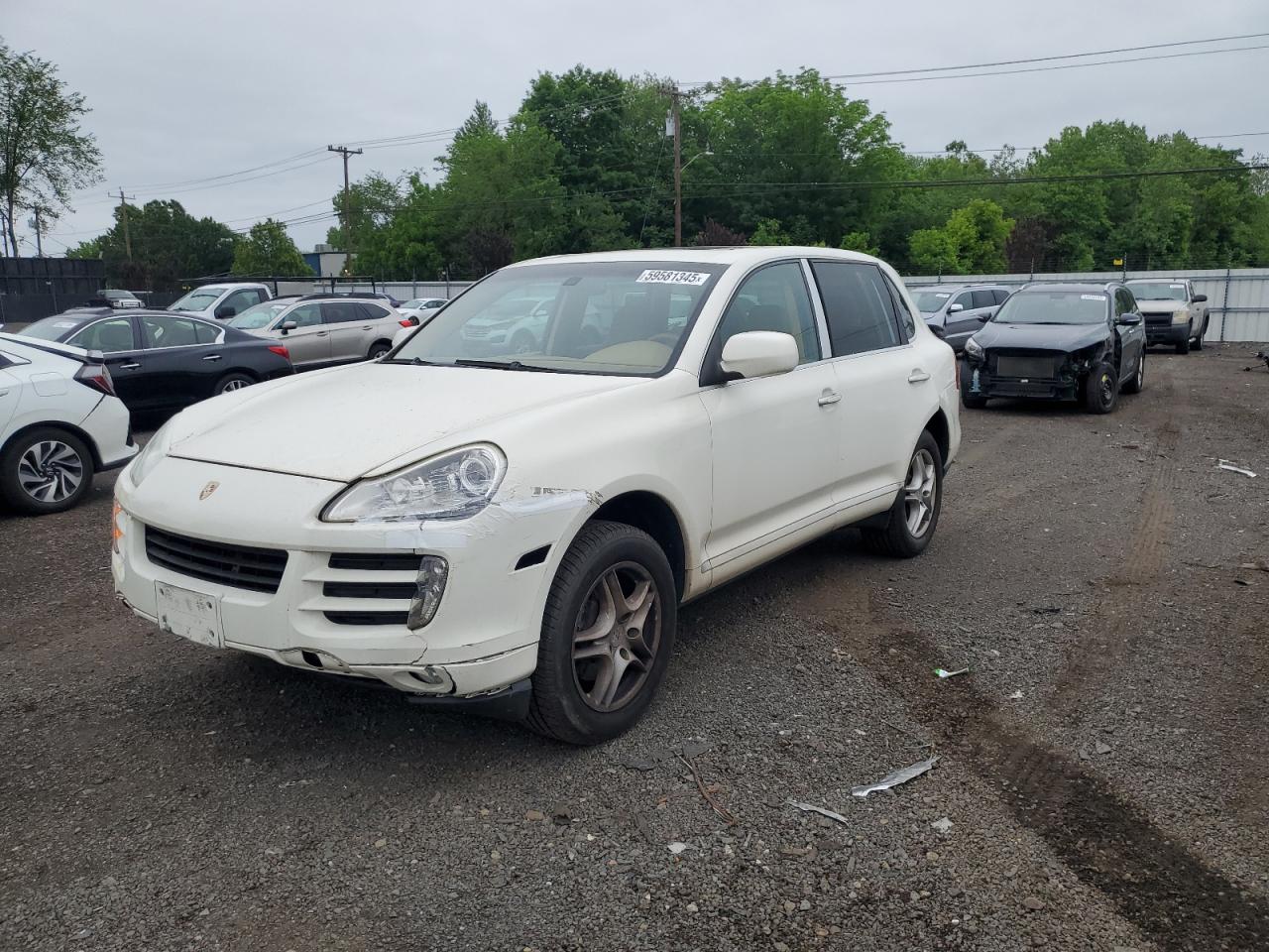 PORSCHE CAYENNE