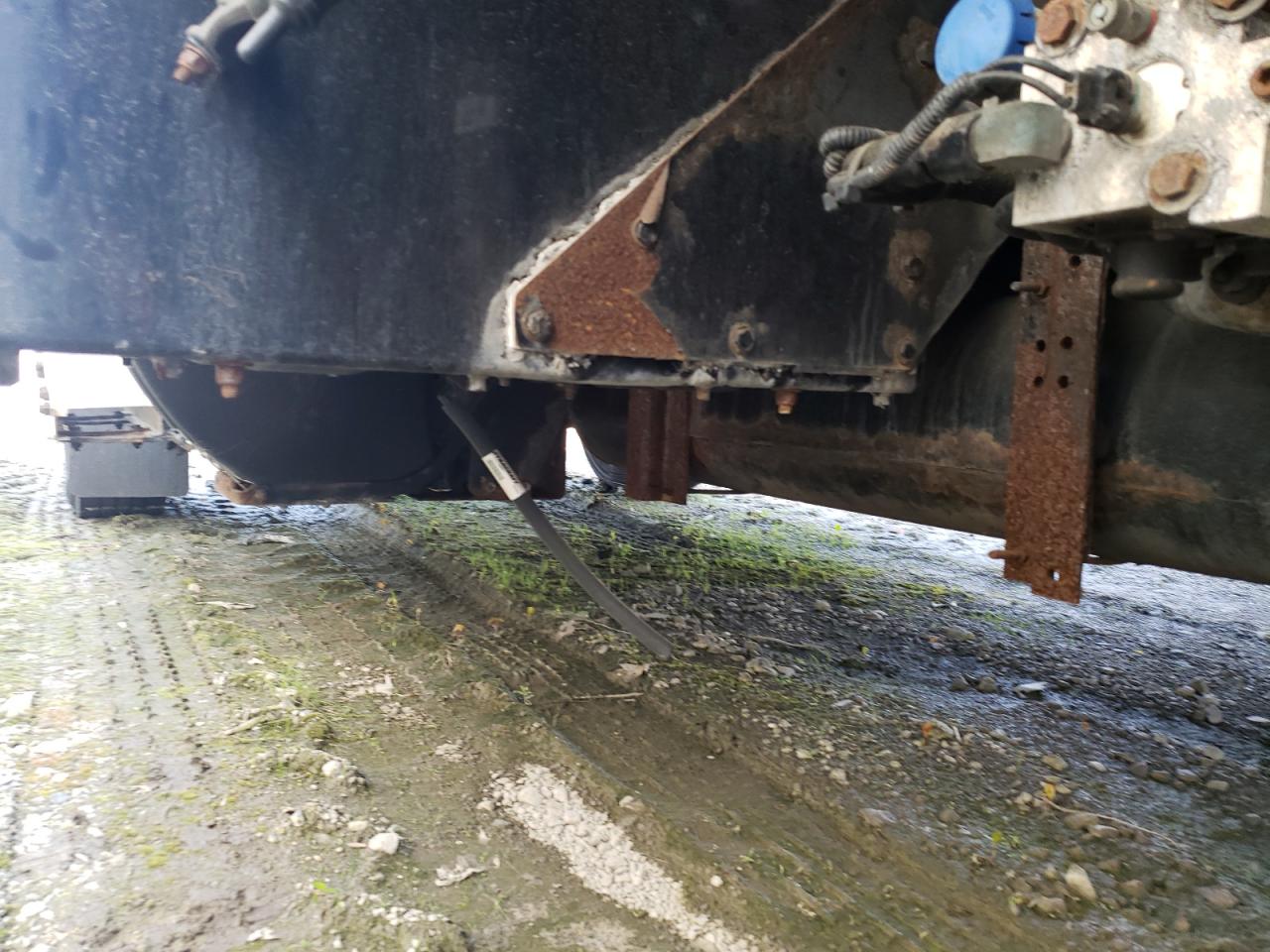 Lot #3284608349 2013 KENWORTH CONSTRUCTI