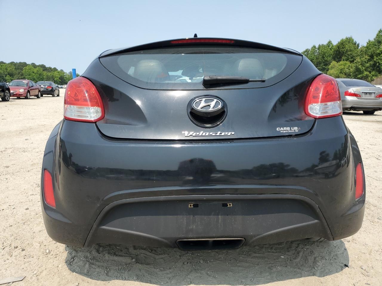 Hyundai Veloster 2013