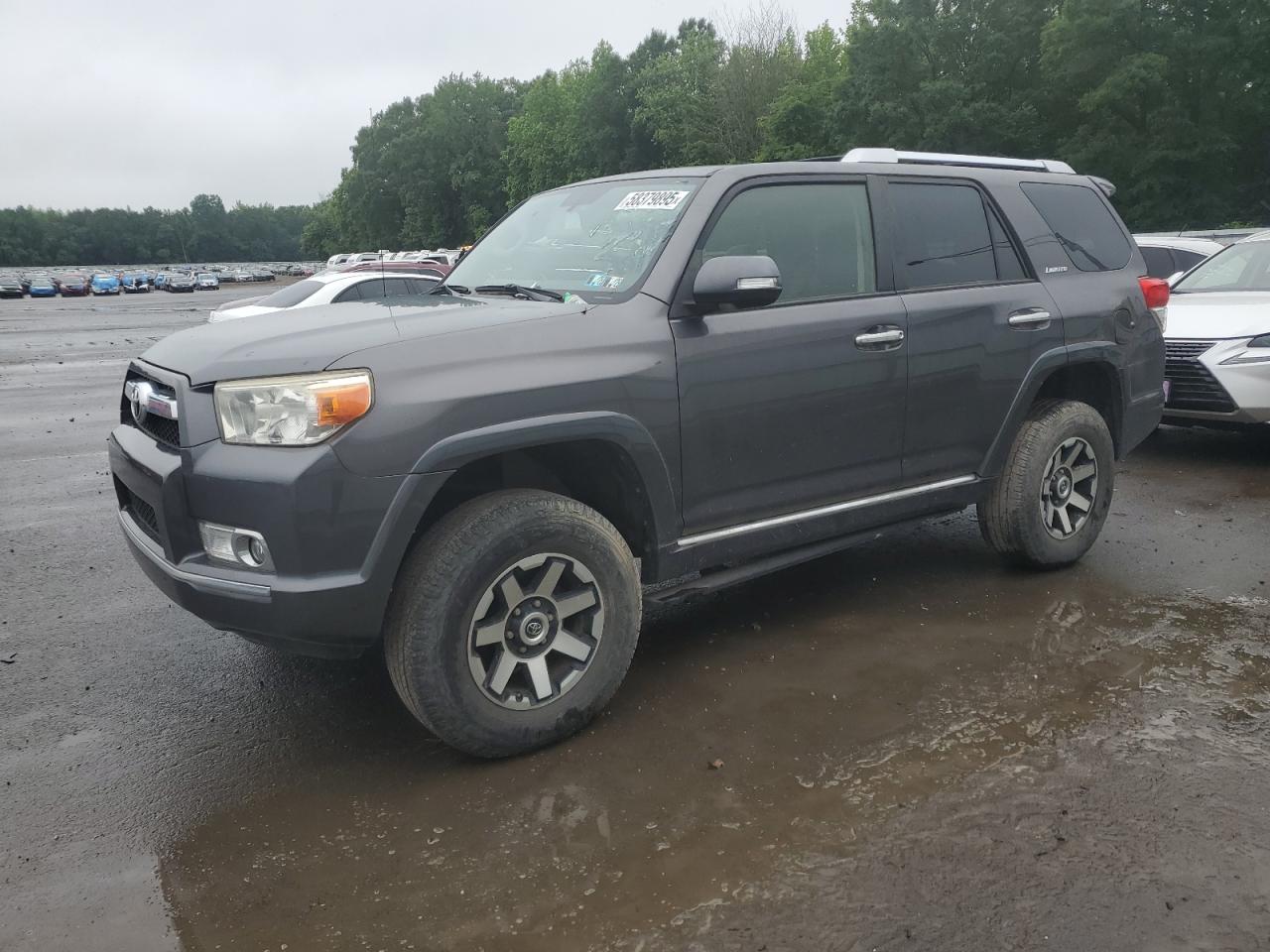 TOYOTA 4RUNNER SR5