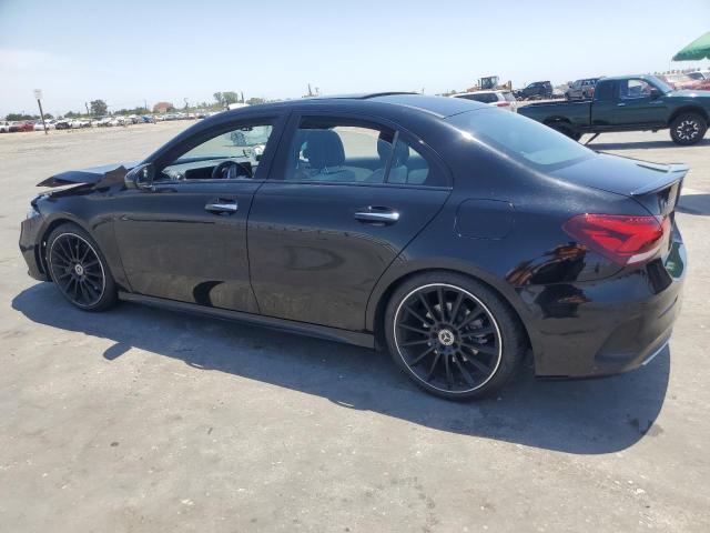 Vin: wdd3g4eb3kw019870, lot: 59726595, mercedes-benz a-class 220 20192