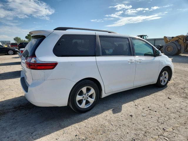 2017 TOYOTA SIENNA LE #3212256708