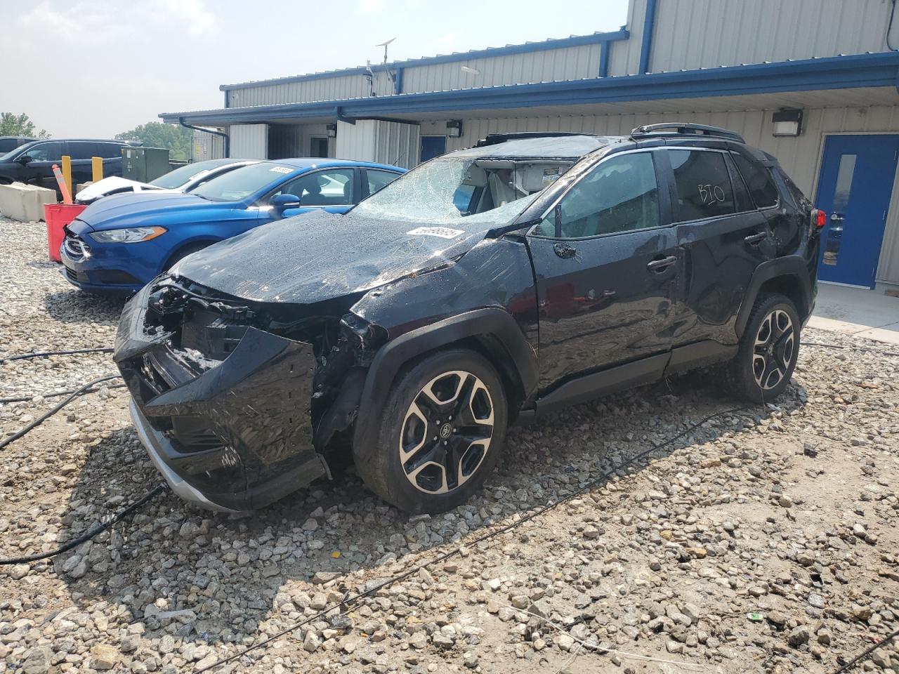 TOYOTA RAV4 ADVENTURE