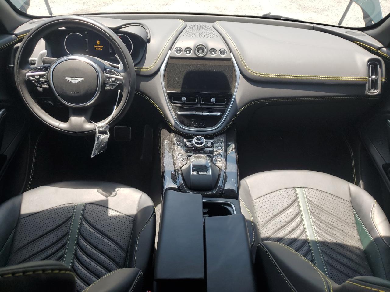 ASTON MARTIN DBX 707