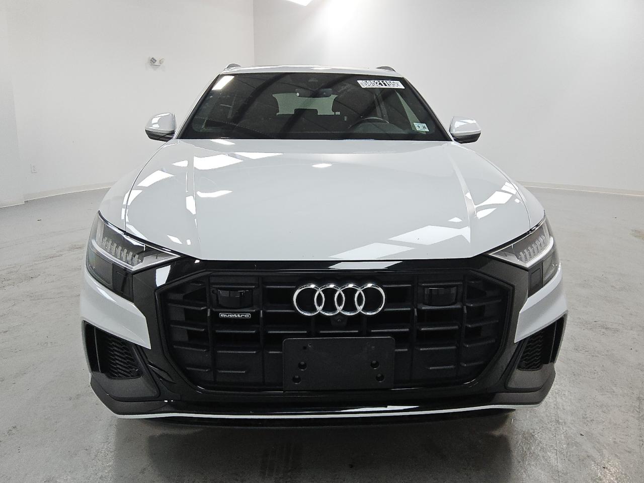 AUDI Q8 PREMIUM PLUS S-LINE