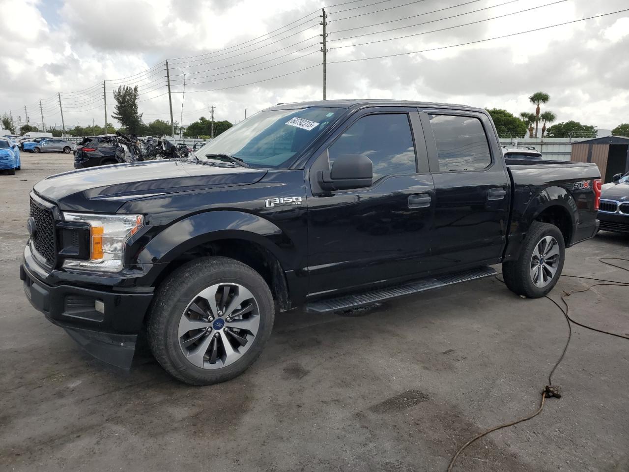 FORD F-150 SUPERCREW