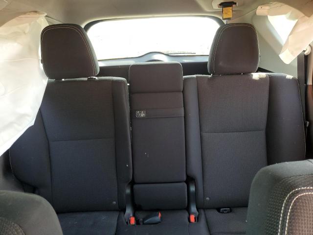 2017 TOYOTA RAV4 HV LE JTMRJREV4HD067993
