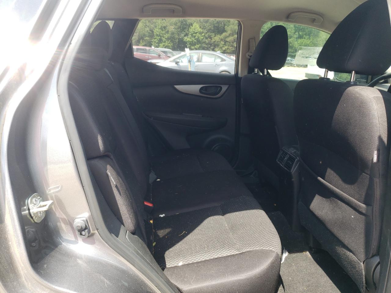 NISSAN ROGUE SPORT S