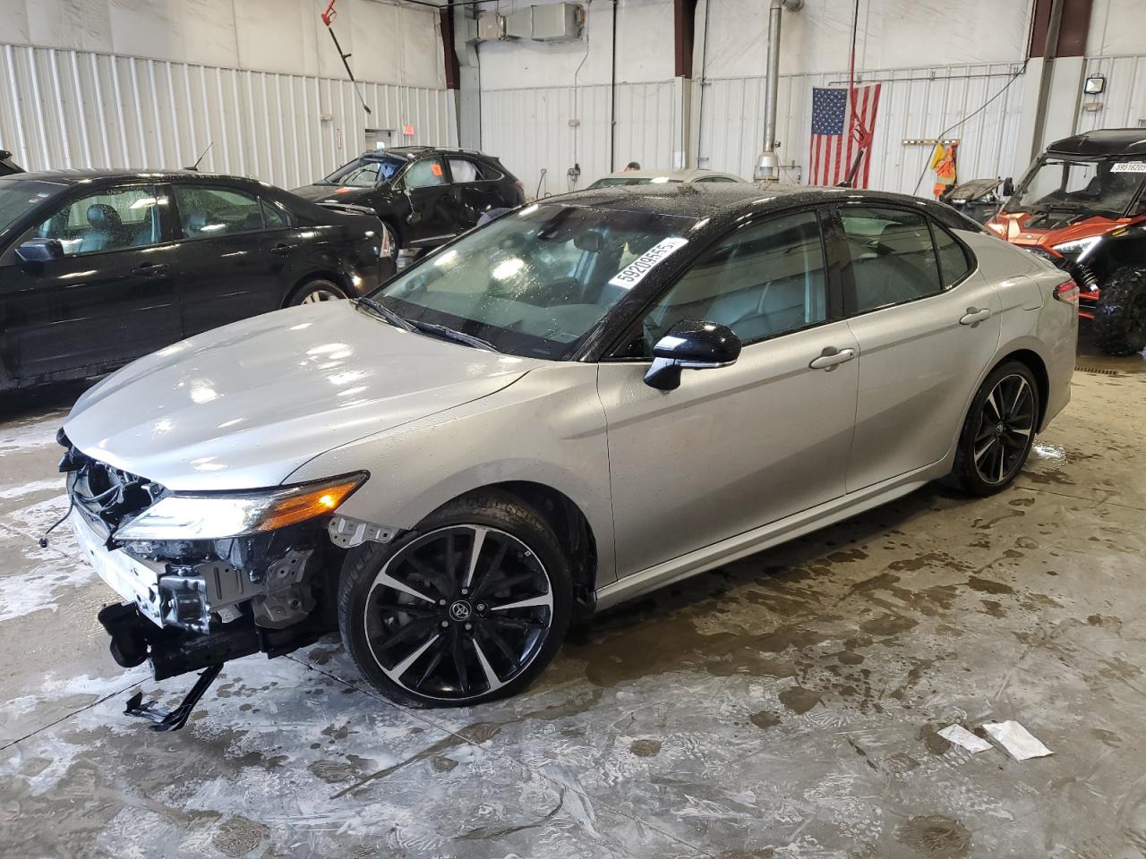 TOYOTA CAMRY XSE
