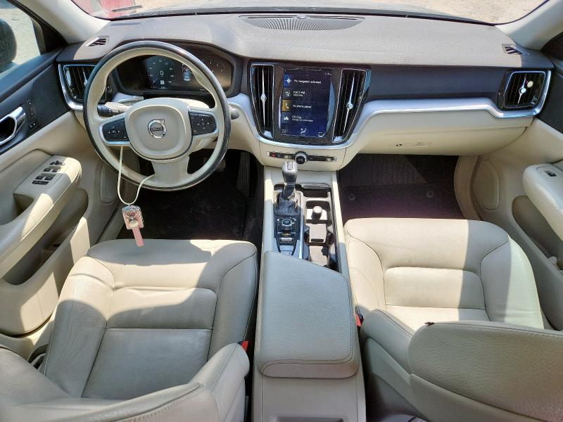 2020 VOLVO S60 T5 MOM 7JR102FK8LG038937