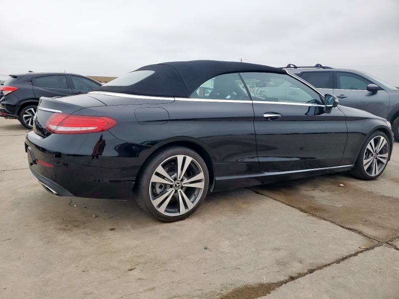 Vin: wddwk4jb8hf537919, lot: 59593125, mercedes-benz c-class 300 20173