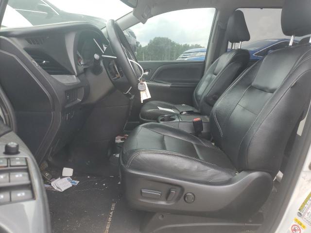 2018 TOYOTA SIENNA SE 5TDXZ3DC0JS930571
