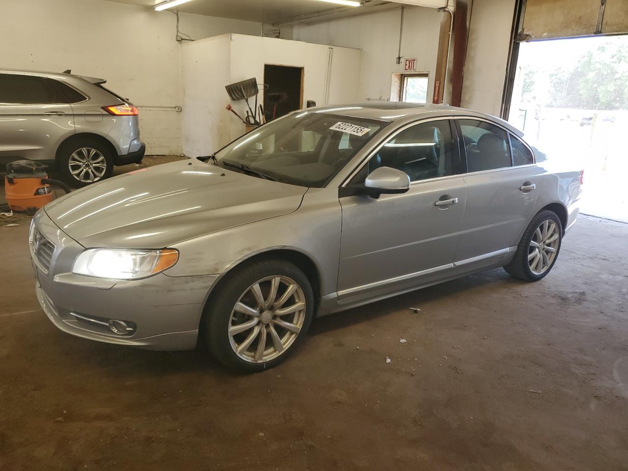 VOLVO S80 T6