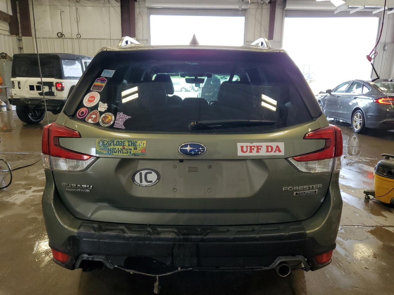 SUBARU FORESTER TOURING