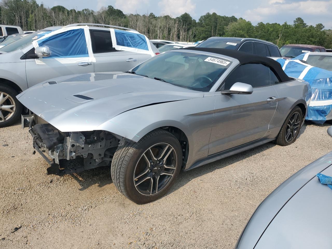 FORD MUSTANG