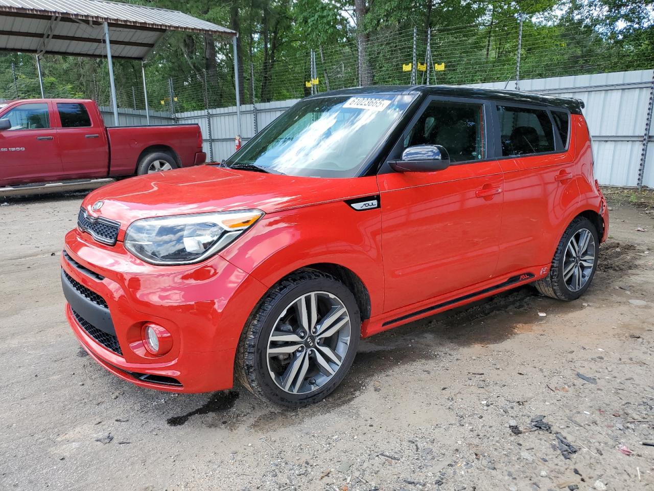 KIA SOUL +