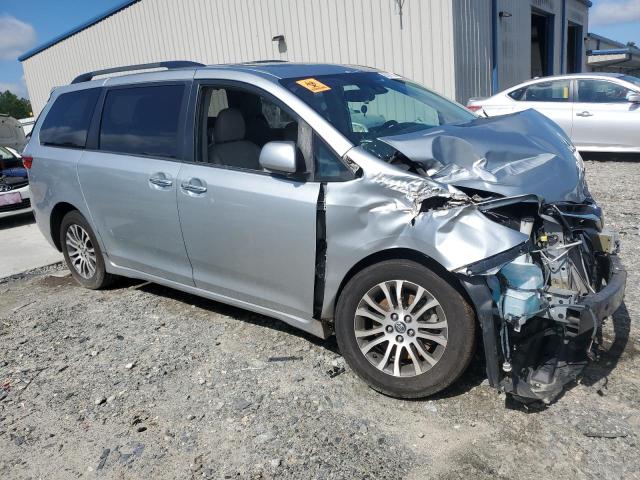 2020 TOYOTA SIENNA XLE 5TDYZ3DC4LS025967