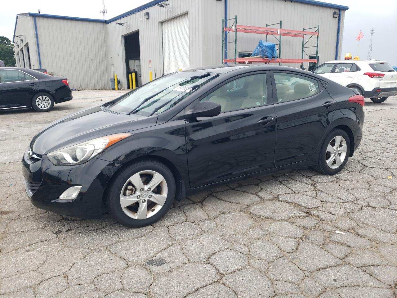 HYUNDAI ELANTRA GLS