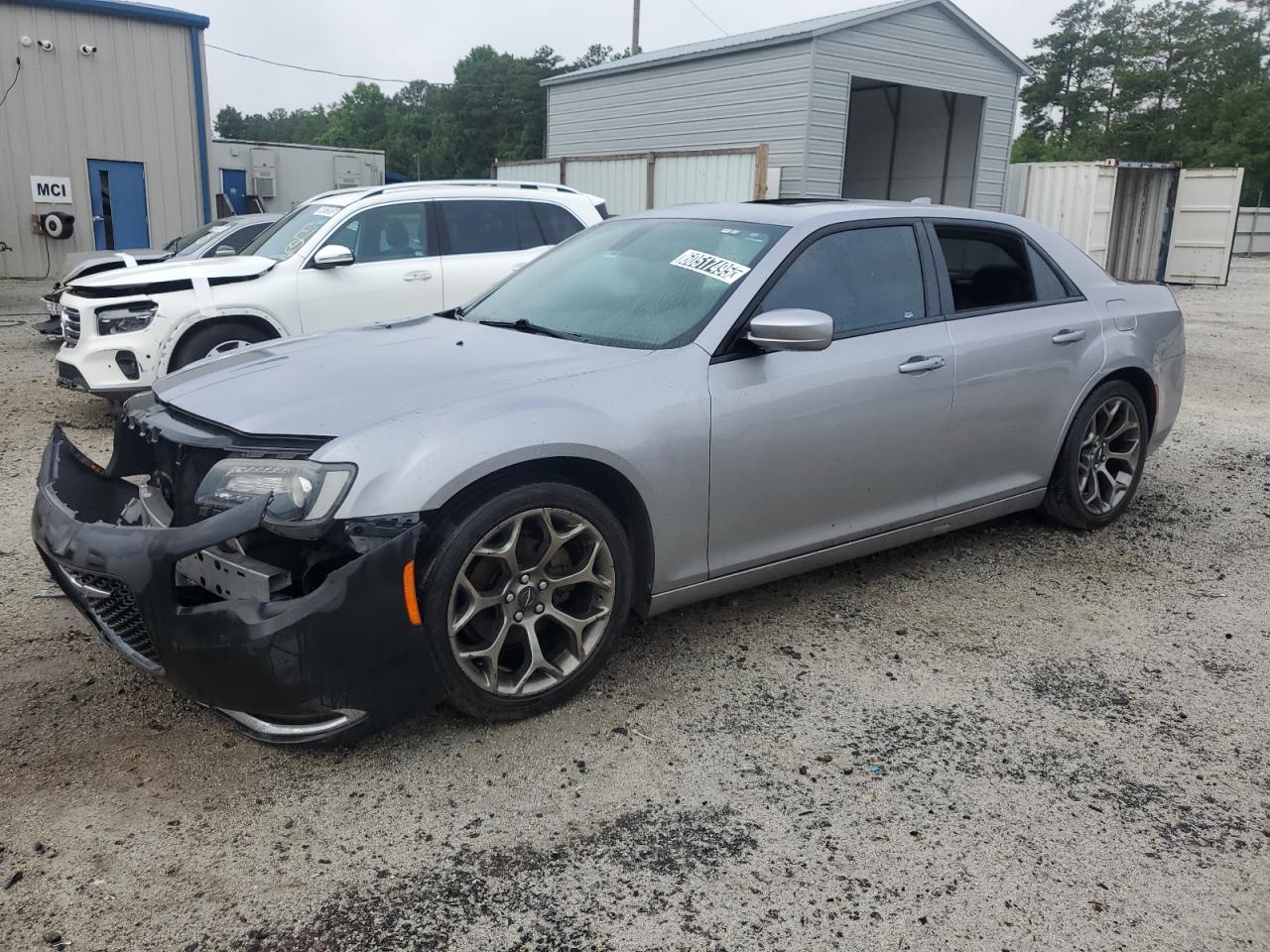  Salvage Chrysler 300