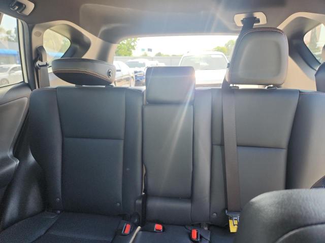 2016 TOYOTA RAV4 SE JTMNFREV8GJ067348